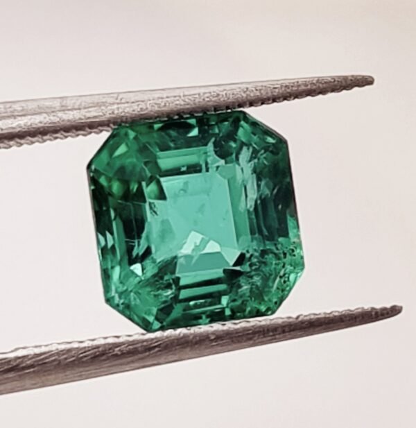 1.92-carat natural Zambian emerald with Asscher cut – deep green gemstone ideal for jewellery in Singapore.