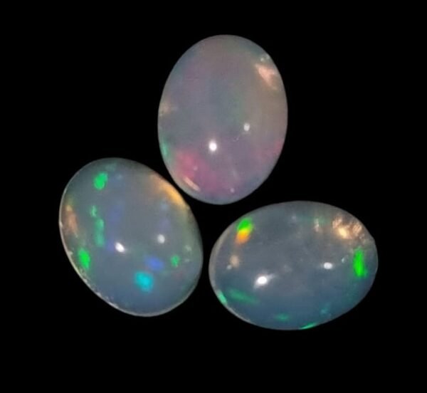 "3.43 Carat Natural Opal - Oval Cut Play-of-Colour Gemstone Available in Singapore"